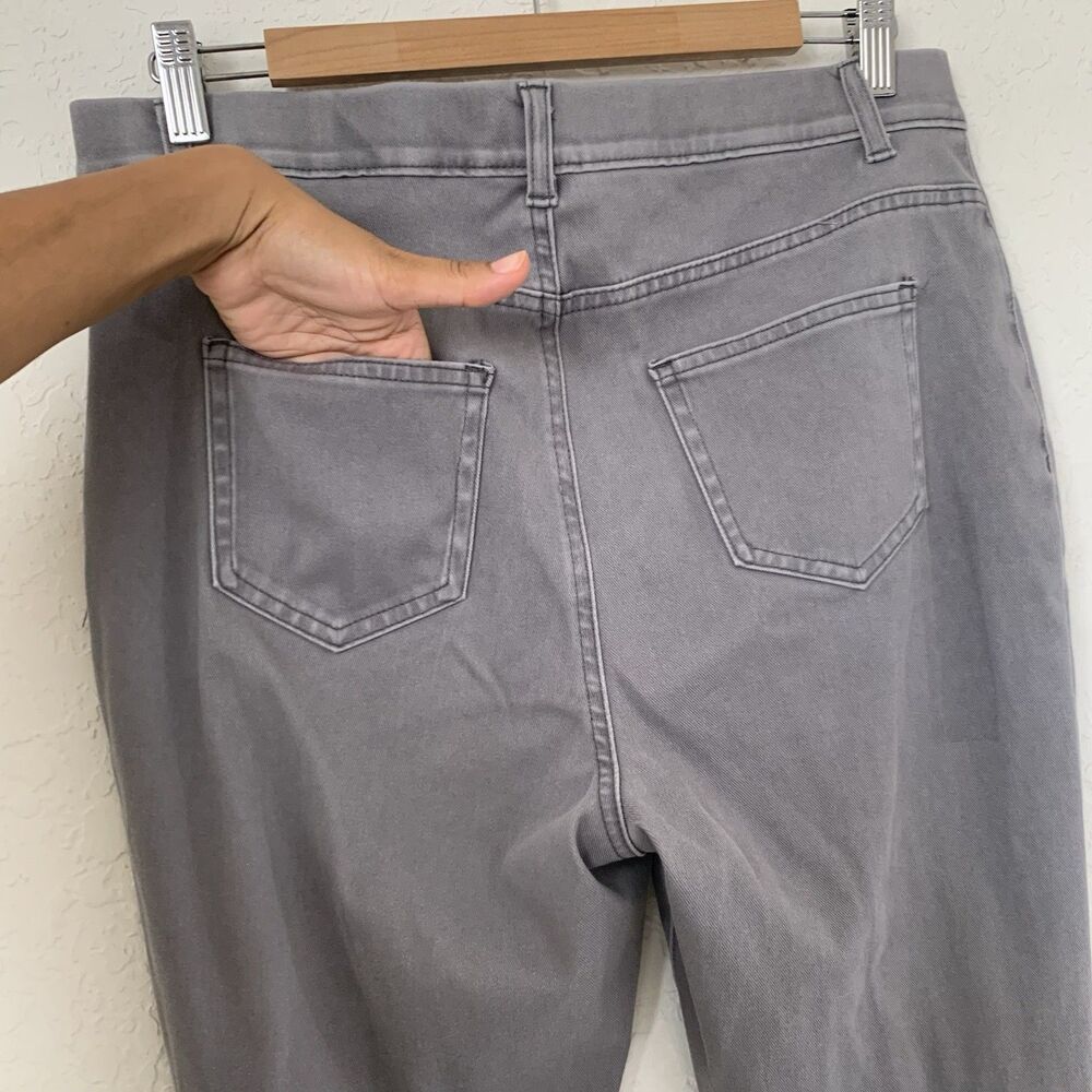 Time and Tru Gray Jeggings - Picture 3 of 8